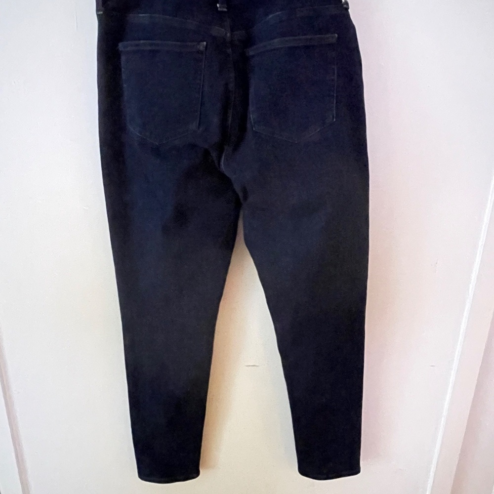 Uniqlo blue jeans